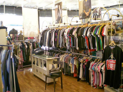 Adianto Jeans