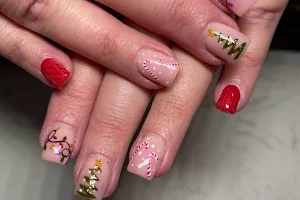 Tiffany Nails image