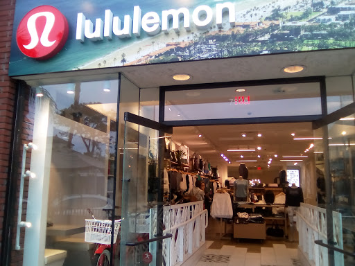 lululemon, 7835 Girard Ave, La Jolla, CA 92037, USA, 