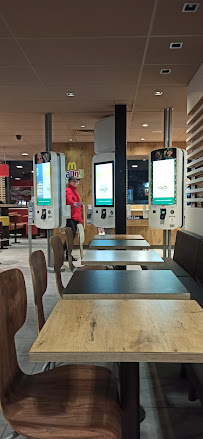 Atmosphère du Restauration rapide McDonald's à Saint Andre - n°16