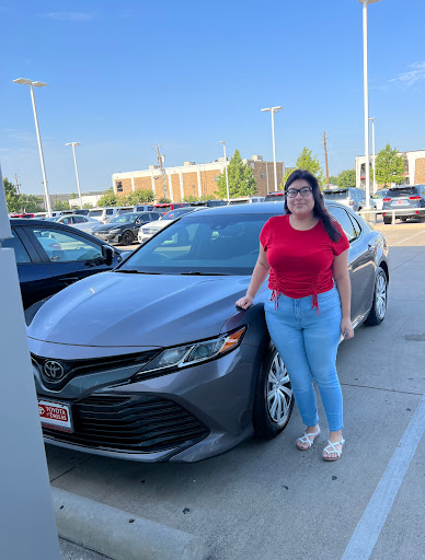 Toyota Dealer «Toyota of Dallas», reviews and photos, 2610 Forest Ln, Dallas, TX 75234, USA