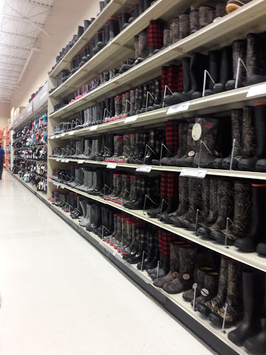 Sporting Goods Store «Academy Sports + Outdoors», reviews and photos, 198 S Point Blvd, McDonough, GA 30253, USA