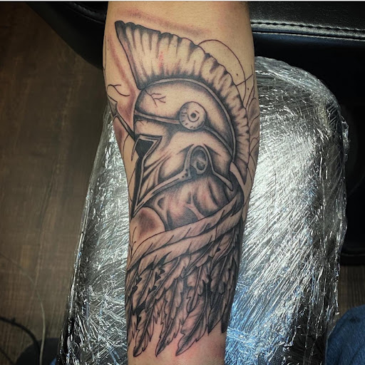 Tattoo Shop «Masterpiece Tattoo & Body Piercing», reviews and photos, 99 NH-28, Salem, NH 03079, USA