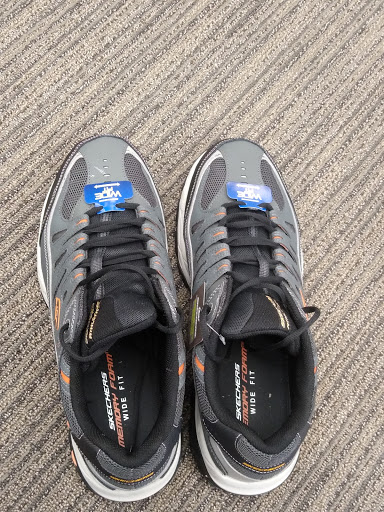 Shoe Store «Famous Footwear», reviews and photos, 13901 Hall Rd, Shelby Charter Township, MI 48315, USA