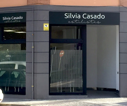 Silvia Casado Estilistas en Alcoi, Alicante