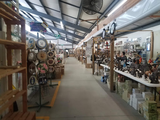 Flea Market «Virginia Bazaar», reviews and photos, 8436 Ladysmith Rd, Ruther Glen, VA 22546, USA