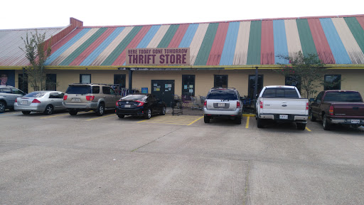 Thrift Store «Here Today Gone Tomorrow Thrift Store», reviews and photos, 10240 Burbank Dr, Baton Rouge, LA 70810, USA