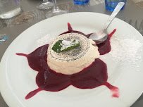 Panna cotta du Restaurant français Le Château de Sormiou à Marseille - n°5