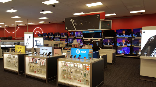 Department Store «Target», reviews and photos, 1 Hawes Way, Stoughton, MA 02072, USA