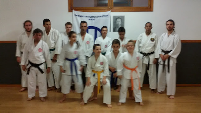 Escola de Karate do CCDMAIA - Escola