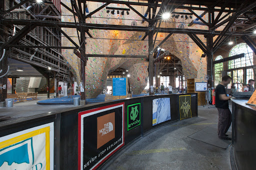 Rock Climbing Gym «Sacramento Pipeworks Climbing and Fitness», reviews and photos, 116 N 16th St, Sacramento, CA 95814, USA