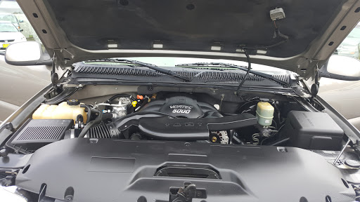 Used Car Dealer «Auto Outlet, Carfax Certified Auto Sales/Financing», reviews and photos, 496 Lancaster Dr SE, Salem, OR 97317, USA