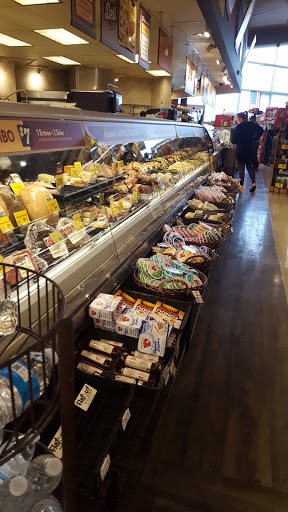 Grocery Store «Safeway», reviews and photos, 2811 Middlefield Rd, Palo Alto, CA 94306, USA