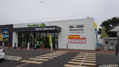 Carrefour Contact à Saint-Sauveur