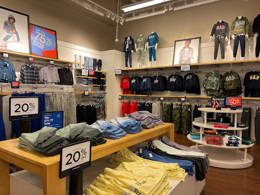 Clothing Store «Gap Outlet», reviews and photos, 1600 Saratoga Ave, San Jose, CA 95129, USA