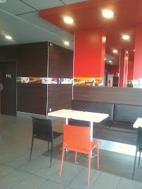 Atmosphère du Restaurant KFC Chartres le Coudray - n°15