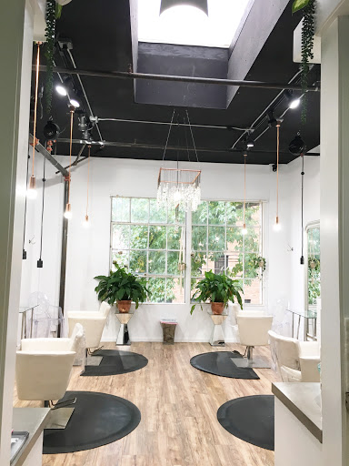 Beauty Salon «Koa Beauty», reviews and photos, 305 NW 21st Ave #206, Portland, OR 97209, USA