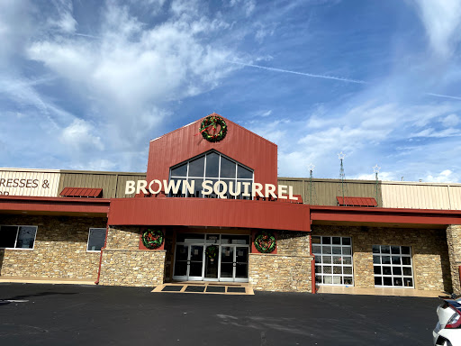 Brown Squirrel Furniture, 9901 Sherrill Blvd, Knoxville, TN 37932, USA, 