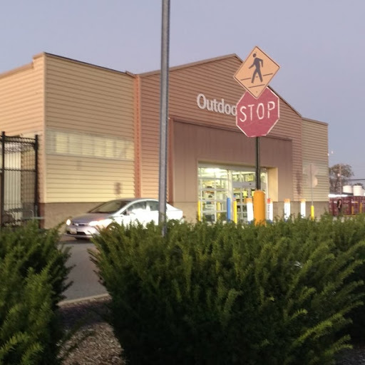 Department Store «Walmart Supercenter», reviews and photos, 7400 Guilford Dr, Frederick, MD 21704, USA