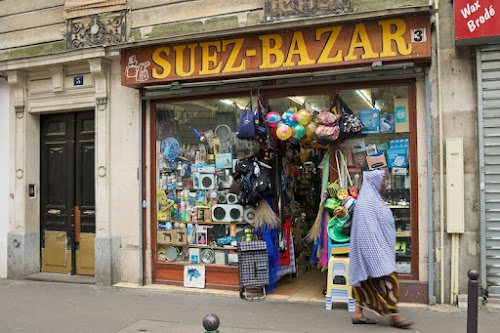 Suez Bazar à Paris