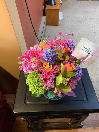 Florist «Posies of Wellesley», reviews and photos, 158 E Central St, Natick, MA 01760, USA
