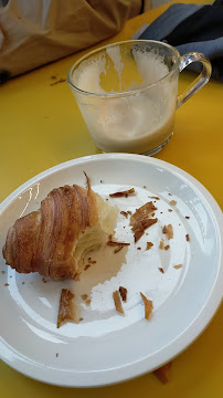 Plats et boissons du Restaurant Café jaune à Saint-Ouen-sur-Seine - n°13