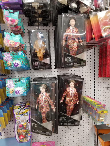 Variety Store «Five Below», reviews and photos, 1155 Mount Vernon Hwy NE #750, Atlanta, GA 30338, USA