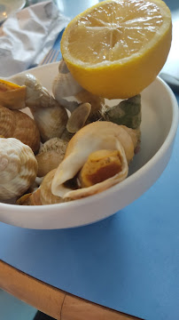 Plats et boissons du Restaurant de fruits de mer Huîtres David LECOSSOIS / Eleveur - Expéditeur à La Barre-de-Monts - n°6