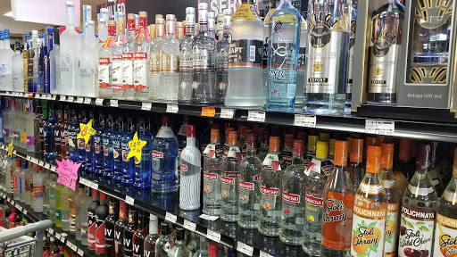 Grocery Store «Malincho Euro Market & Prestige Liquor», reviews and photos, 1475 Lee St, Des Plaines, IL 60018, USA