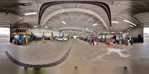 Auto Body Shop «Waikem Body Shop and Collision Center», reviews and photos, 4321 Lincoln Way E #2, Massillon, OH 44646, USA