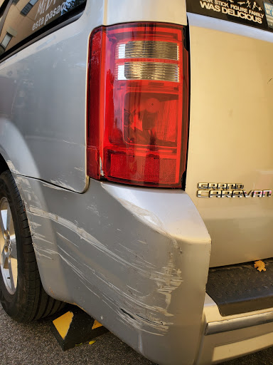 Auto Repair Shop «Finest Auto Body», reviews and photos, 3111 E Tremont Ave, Bronx, NY 10461, USA