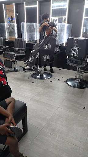 Legends Barbershop Southgate Mall