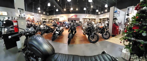 Motorcycle Dealer «Indian Motorcycle Kansas City & RideNow Powersports Kansas City», reviews and photos, 800 N Rogers Rd, Olathe, KS 66062, USA
