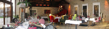 Atmosphère du Mas des Filles, Restaurant du Mas du Pont, Le Cres - n°1