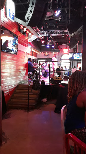 Bar «High Tide Bar», reviews and photos, 508 Red Drew Ave, Tuscaloosa, AL 35401, USA