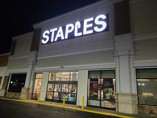 Office Supply Store «Staples», reviews and photos, 9480 Main Street, Fairfax, VA 22031, USA