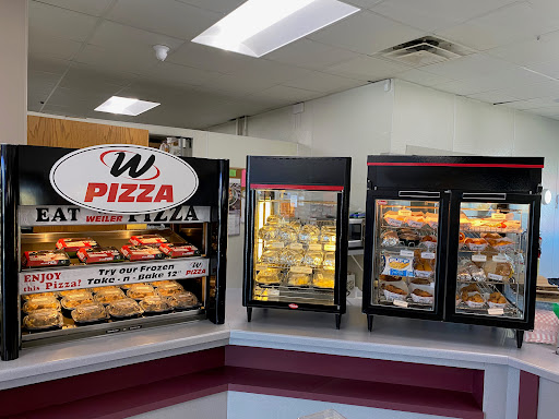 Convenience Store «Weiler Convenience Stores», reviews and photos, 2401 E 4th St, Marshfield, WI 54449, USA