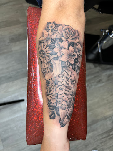 Explore back tattoos for women ideas, creative tattoo ideas in Jessup, available at Savage Ink Tattoo Studio