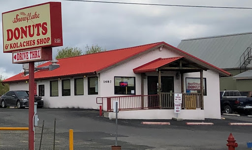 Snowflake Donuts & Kolaches, 1487 Junction Hwy, Kerrville, TX 78028, USA, 