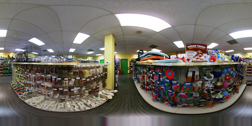 Pet Supply Store «Our Pet World», reviews and photos, 380 Semoran Commerce Pl, Apopka, FL 32703, USA