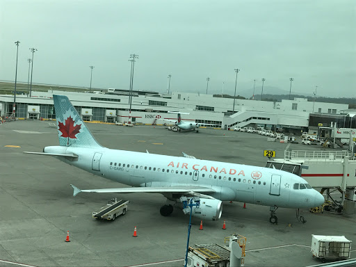 Yvr–Airport