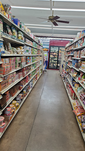 Grocery Store «Village Market», reviews and photos, 40869 Sierra Dr, Three Rivers, CA 93271, USA
