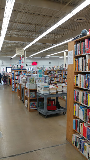 Book Store «Half Price Books», reviews and photos, 366 W Army Trail Rd, Bloomingdale, IL 60108, USA