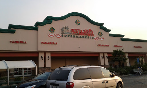 Supermarket «Vallarta Supermarkets», reviews and photos, 1111 N Cherry St, Tulare, CA 93274, USA