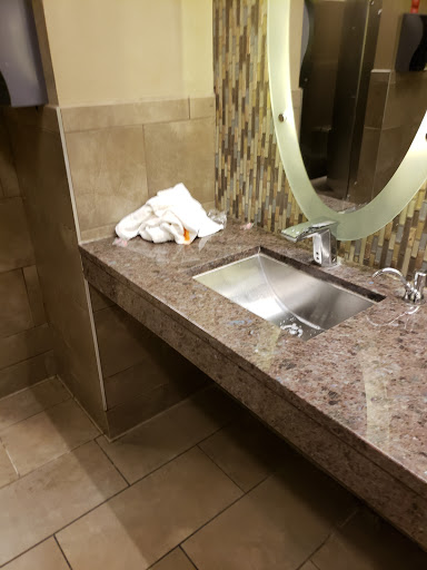 Health Club «XSport Fitness», reviews and photos, 1321 E Golf Rd, Schaumburg, IL 60173, USA