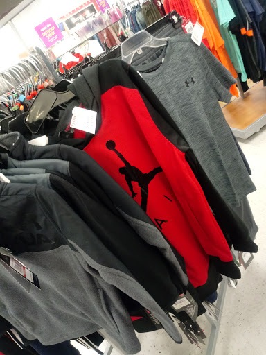 Department Store «T.J. Maxx», reviews and photos, 198 Retail Commons Pkwy, Martinsburg, WV 25403, USA