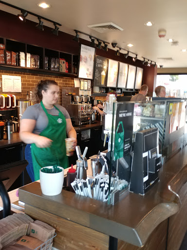 Coffee Shop «Starbucks», reviews and photos, 7802 Olson Memorial Hwy, Golden Valley, MN 55427, USA
