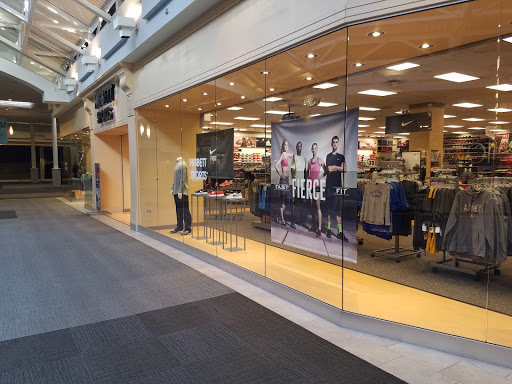 Shopping Mall «Indian Mound Mall», reviews and photos, 771 S 30th St, Heath, OH 43056, USA