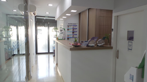 Clínica Dental Guillena en Guillena, Sevilla