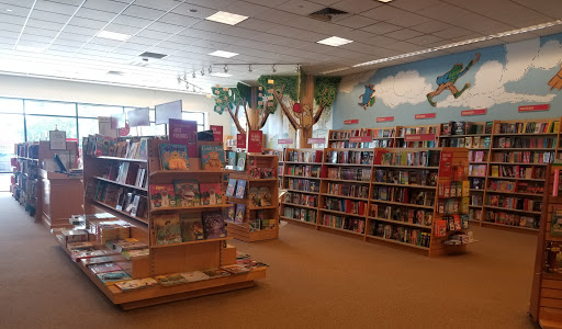 Book Store «Barnes & Noble Booksellers East Brunswick», reviews and photos, 753 New Brunswick Ave, East Brunswick, NJ 08816, USA